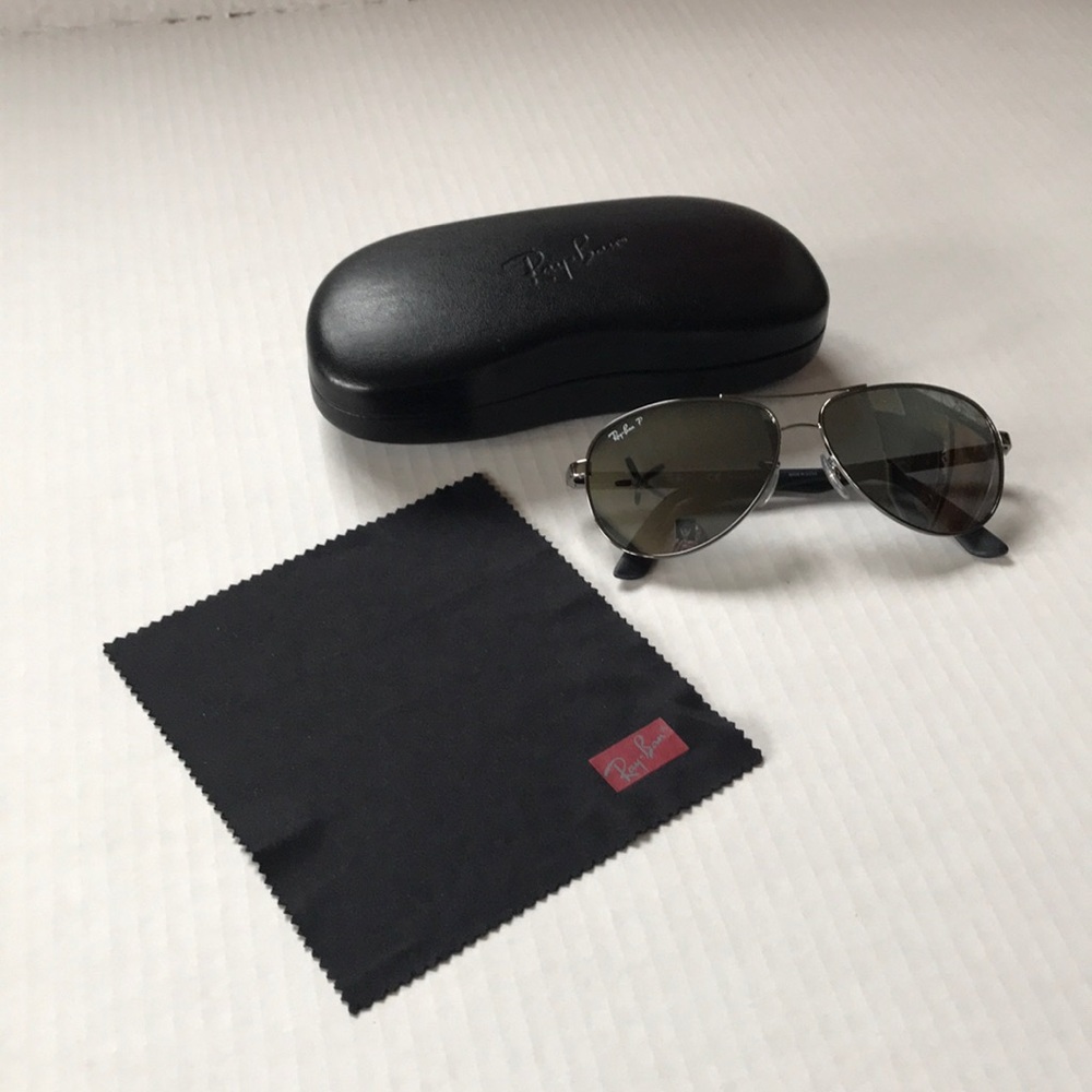Ray-Ban Polarized aviator mirrored sunglasses